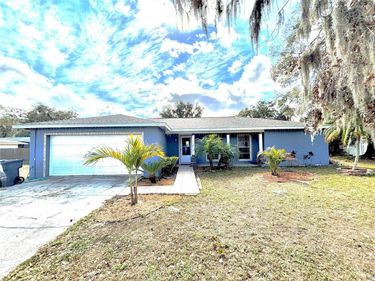 2324 CREEK SIDE DRIVE, LAKELAND, FL 33811