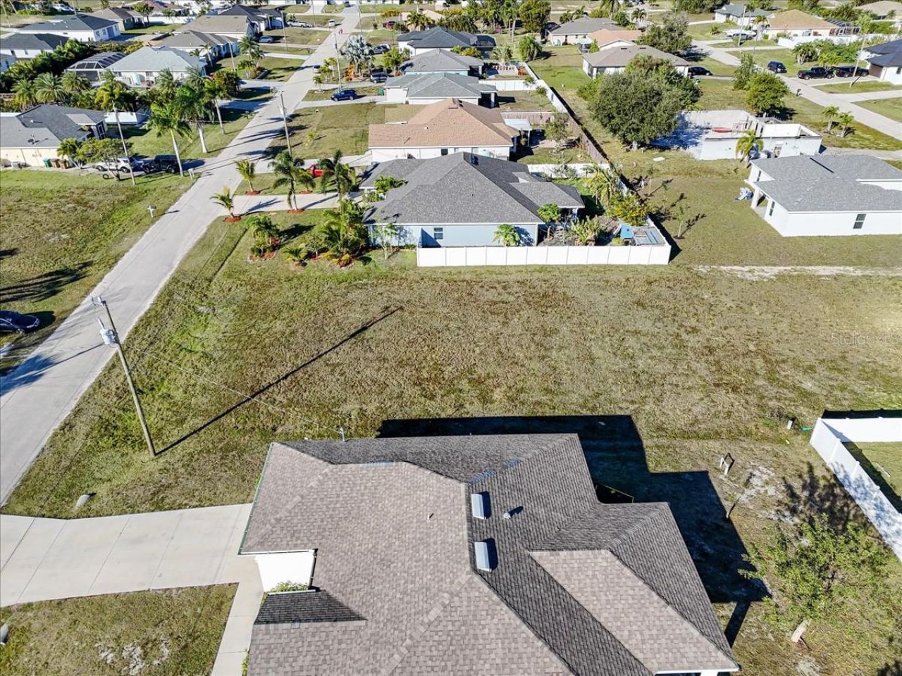 1317 NW 9th Terrace, Cape Coral, FL 33993 Photo