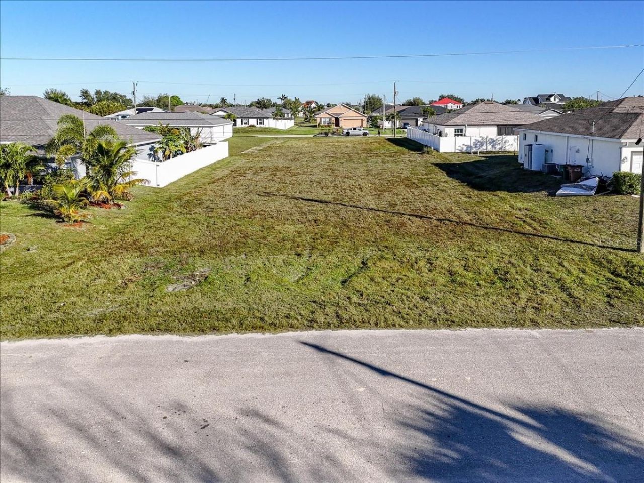 1317 NW 9th Terrace, Cape Coral, FL 33993 Photo
