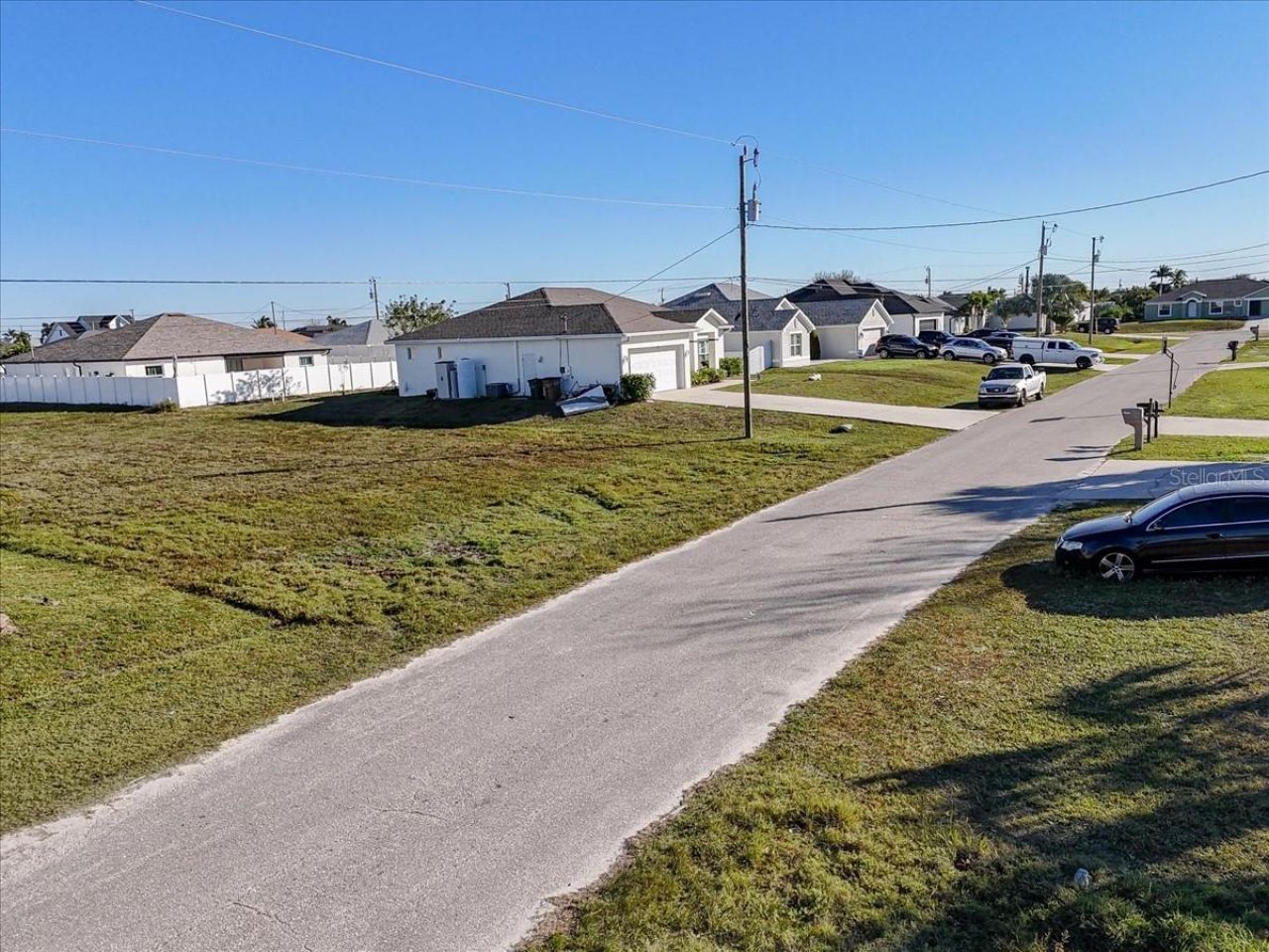 1317 NW 9th Terrace, Cape Coral, FL 33993 Photo