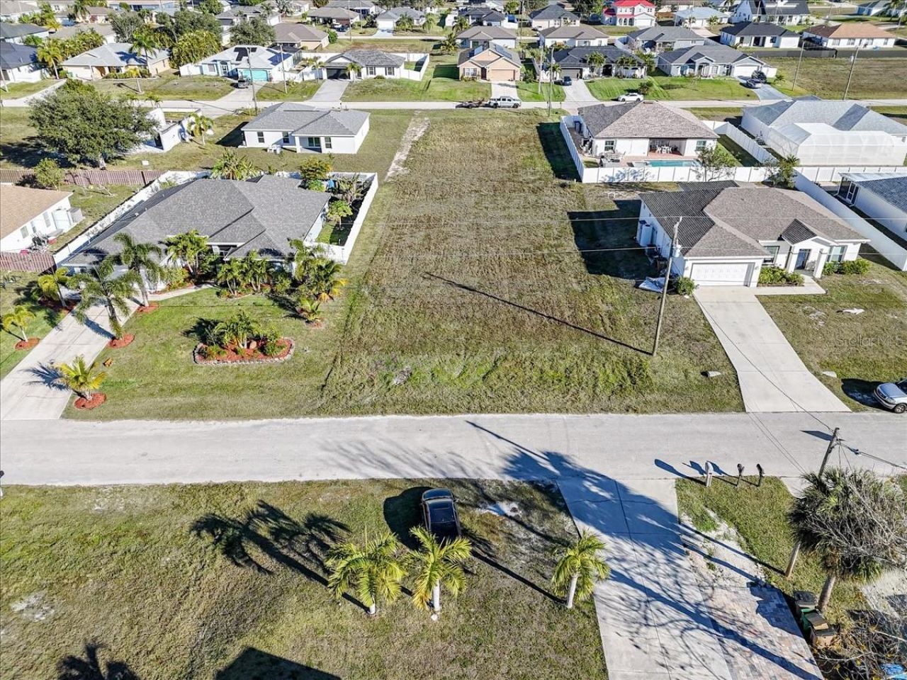 1317 NW 9th Terrace, Cape Coral, FL 33993 Photo