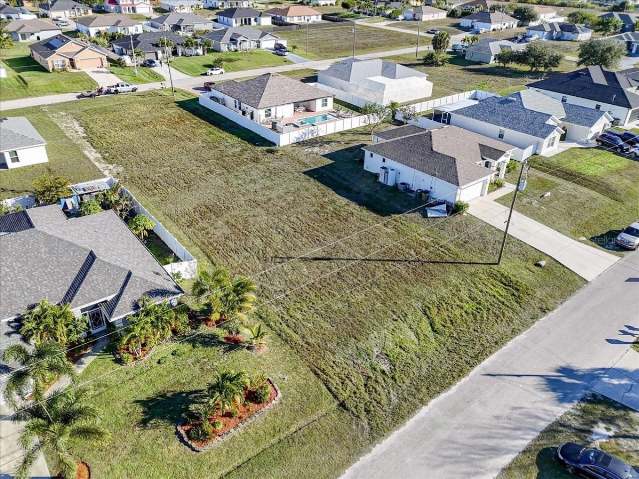 1317 NW 9th Terrace, Cape Coral, FL 33993 Photo