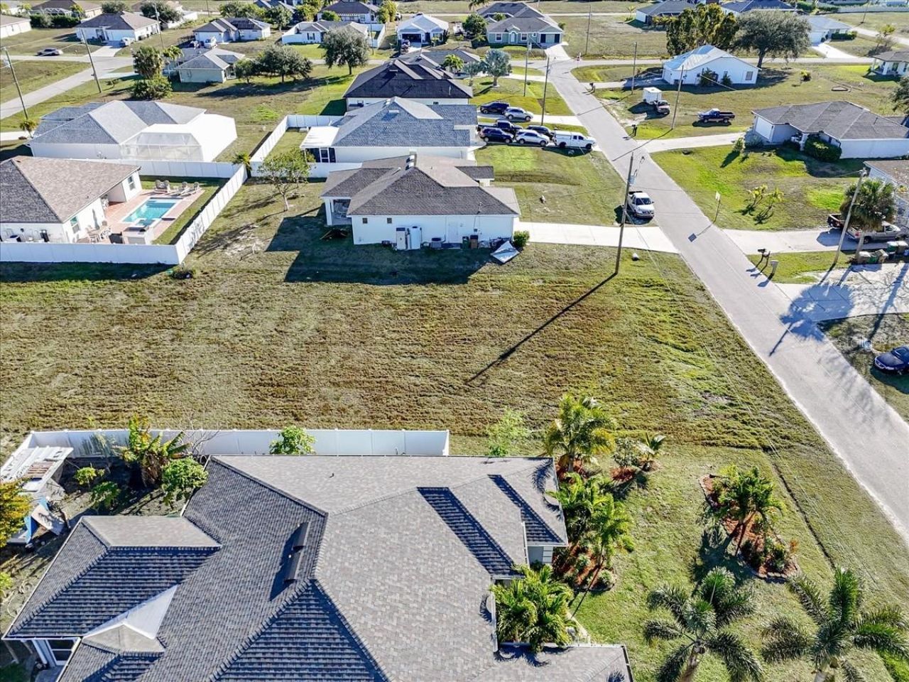 1317 NW 9th Terrace, Cape Coral, FL 33993 Photo