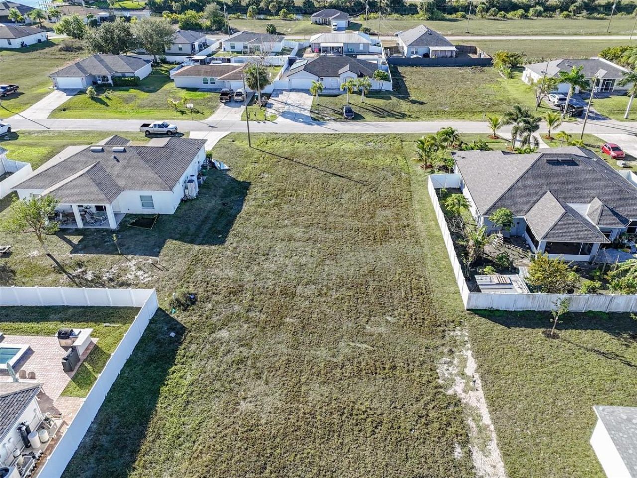 1317 NW 9th Terrace, Cape Coral, FL 33993 Photo