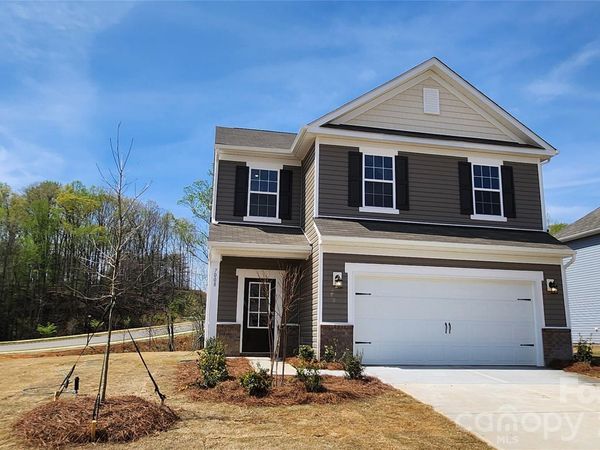 7008 Juneberry Way, Maiden, NC 28650