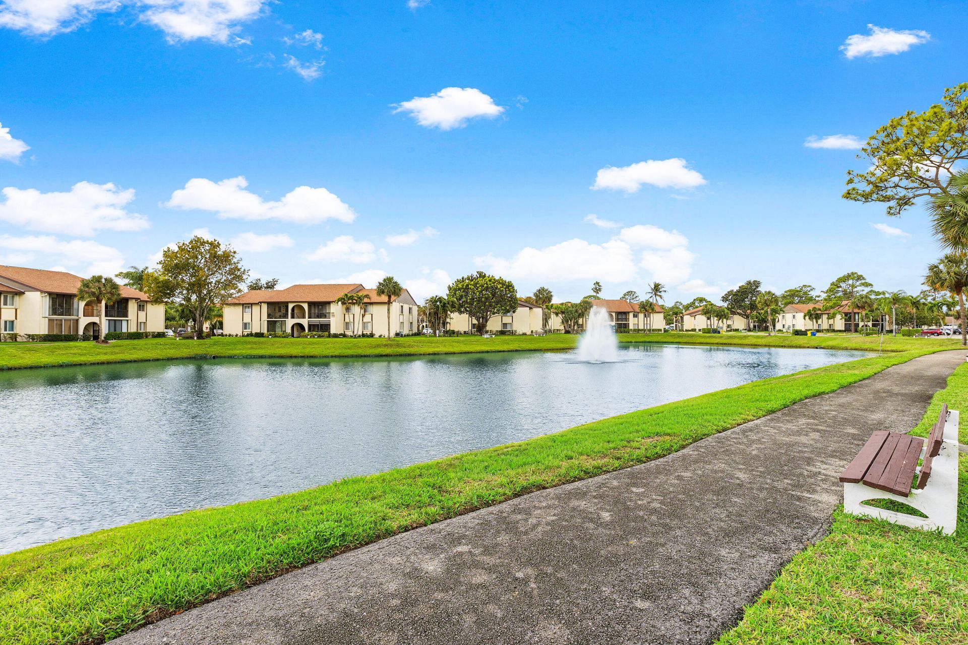 5991 Whispering Pine Way, Unit C-2, Greenacres, FL 33463 Photo