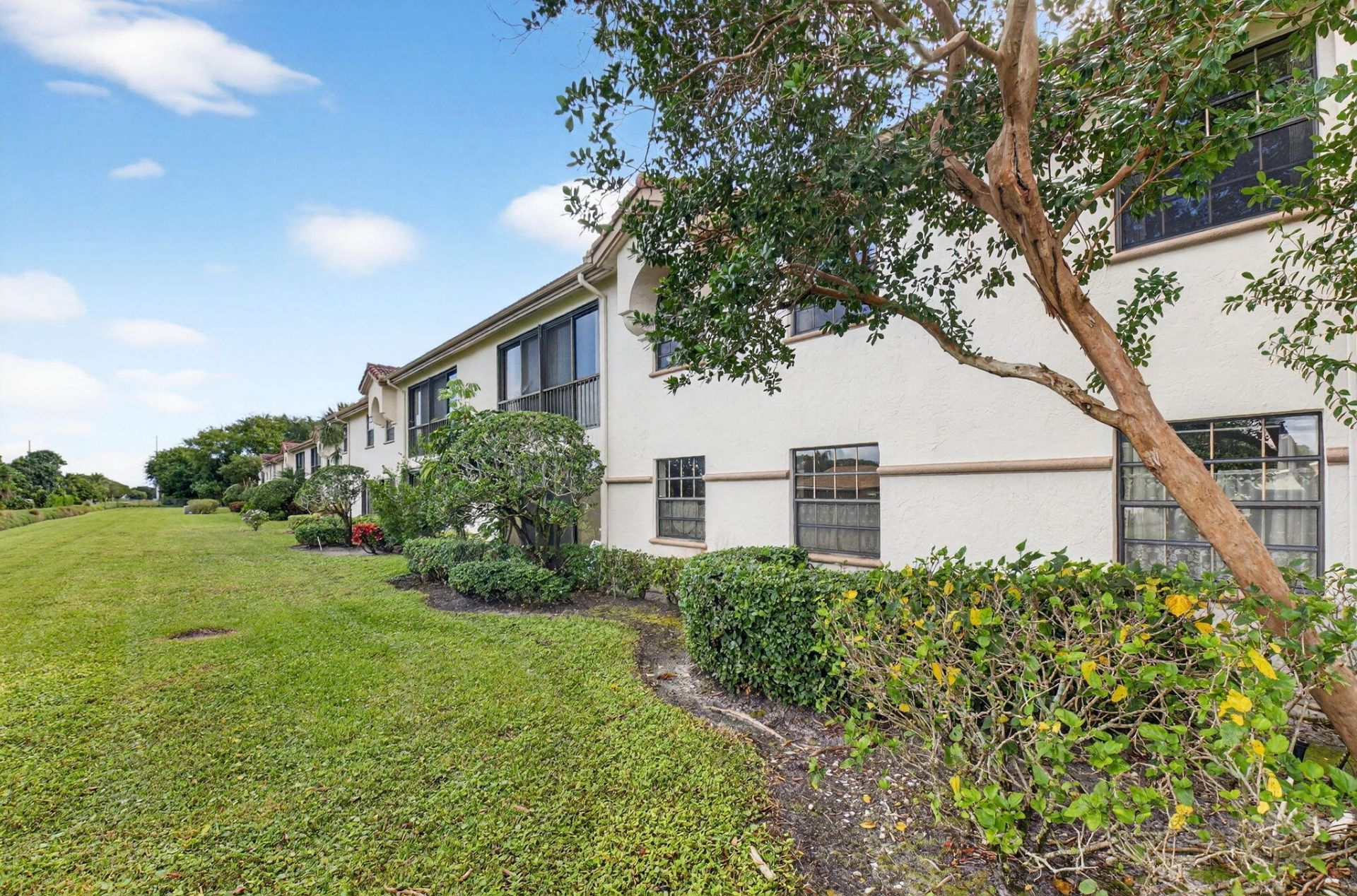 5195 Europa Drive, Unit L, Boynton Beach, FL 33437 Photo