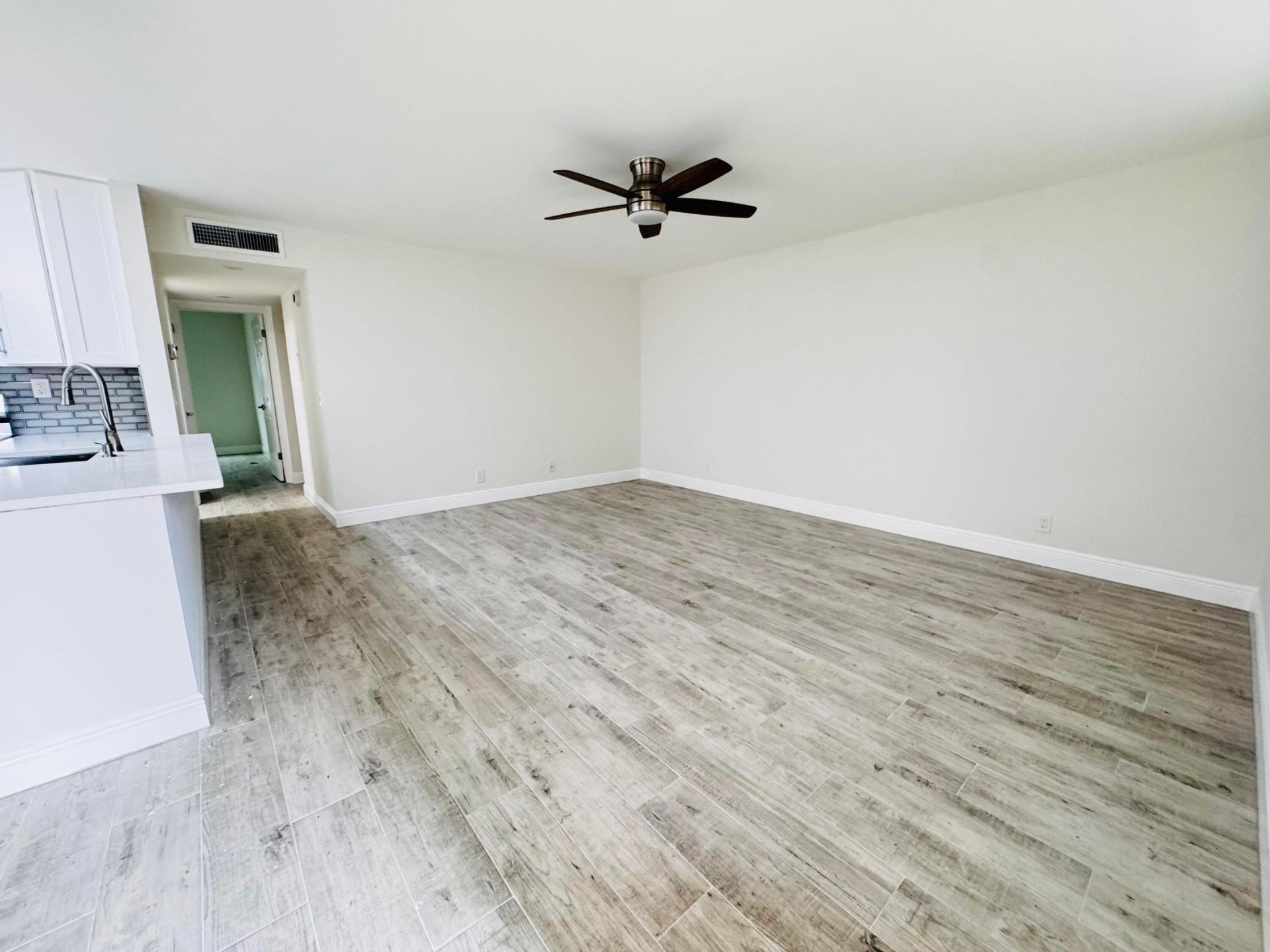 293 Flanders G, Delray Beach, FL 33484 Photo