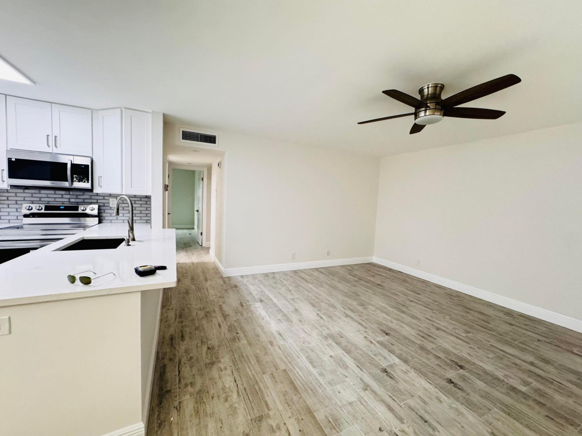 293 Flanders G, Delray Beach, FL 33484 Photo
