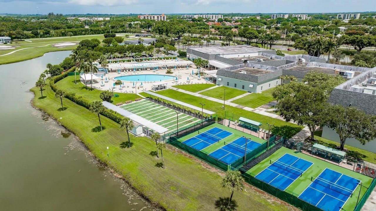 293 Flanders G, Delray Beach, FL 33484 Photo