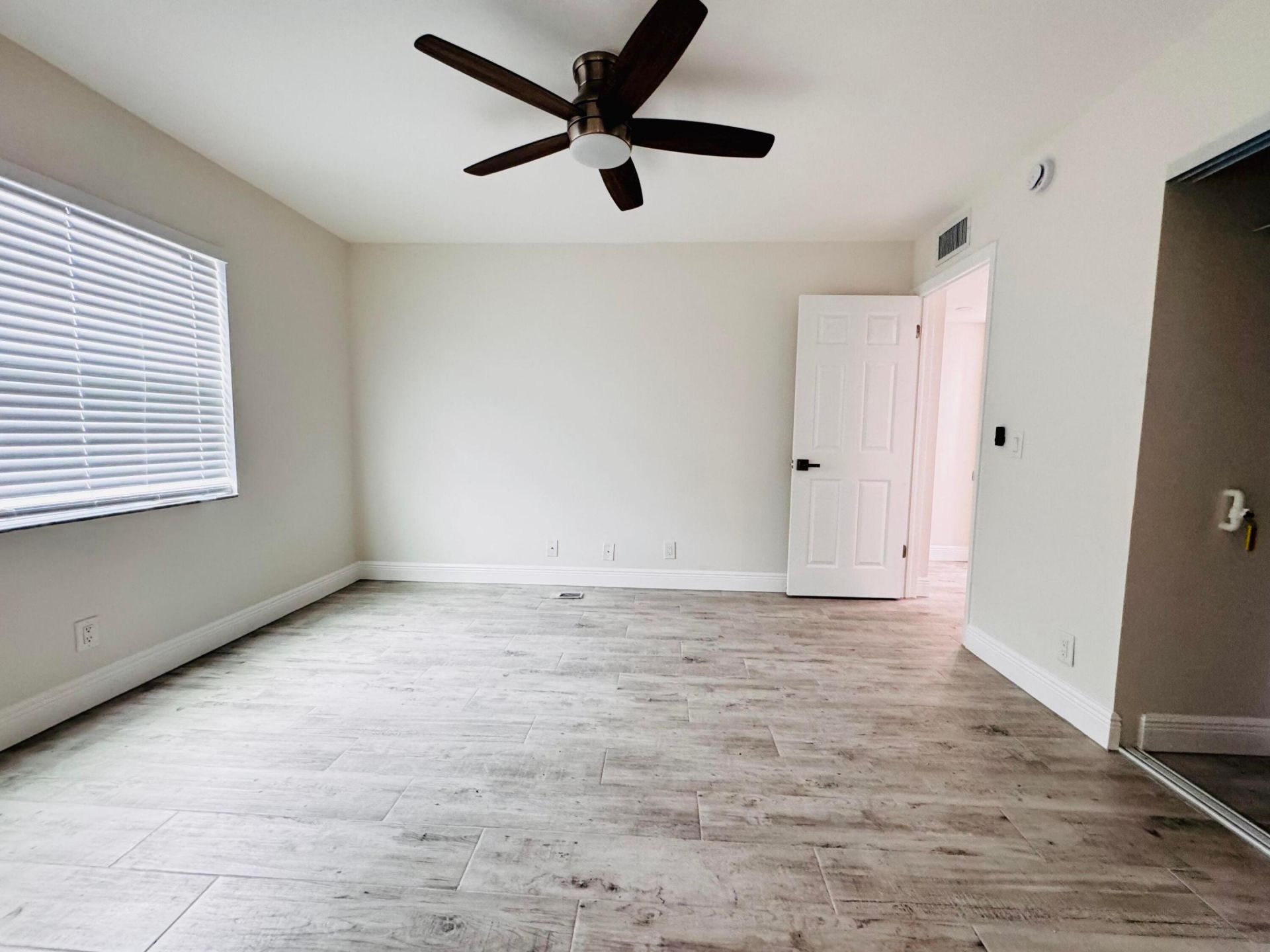 293 Flanders G, Delray Beach, FL 33484 Photo