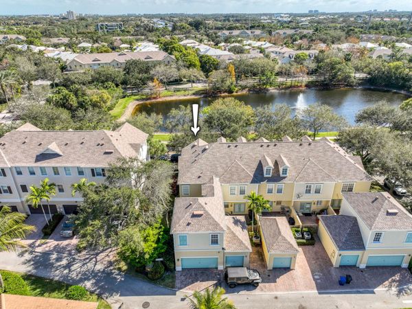 120 W Thatch Palm Circle, Jupiter, FL 33458