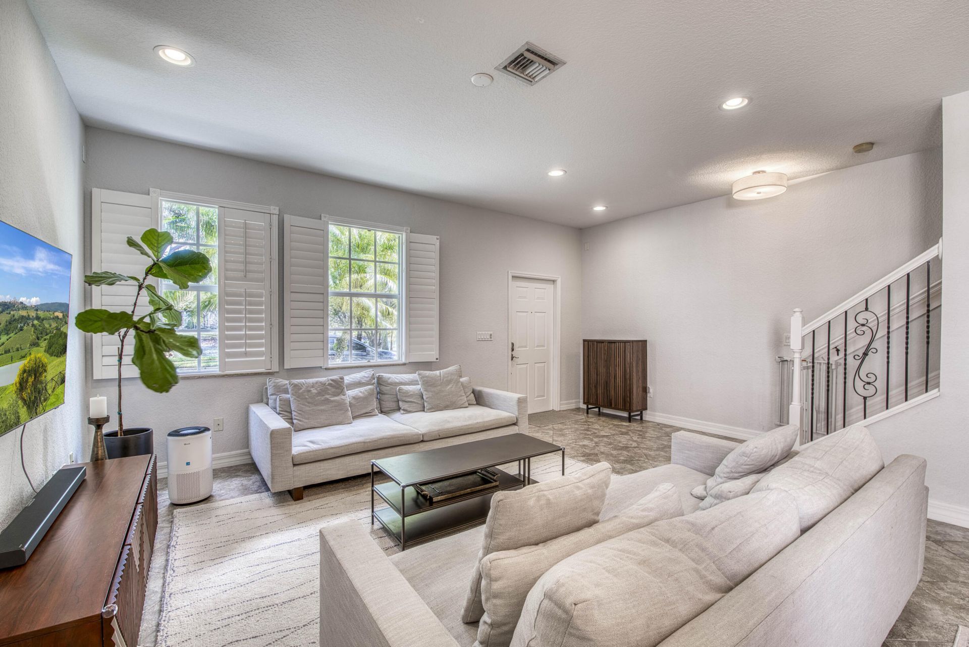 120 W Thatch Palm Circle, Jupiter, FL 33458 Photo