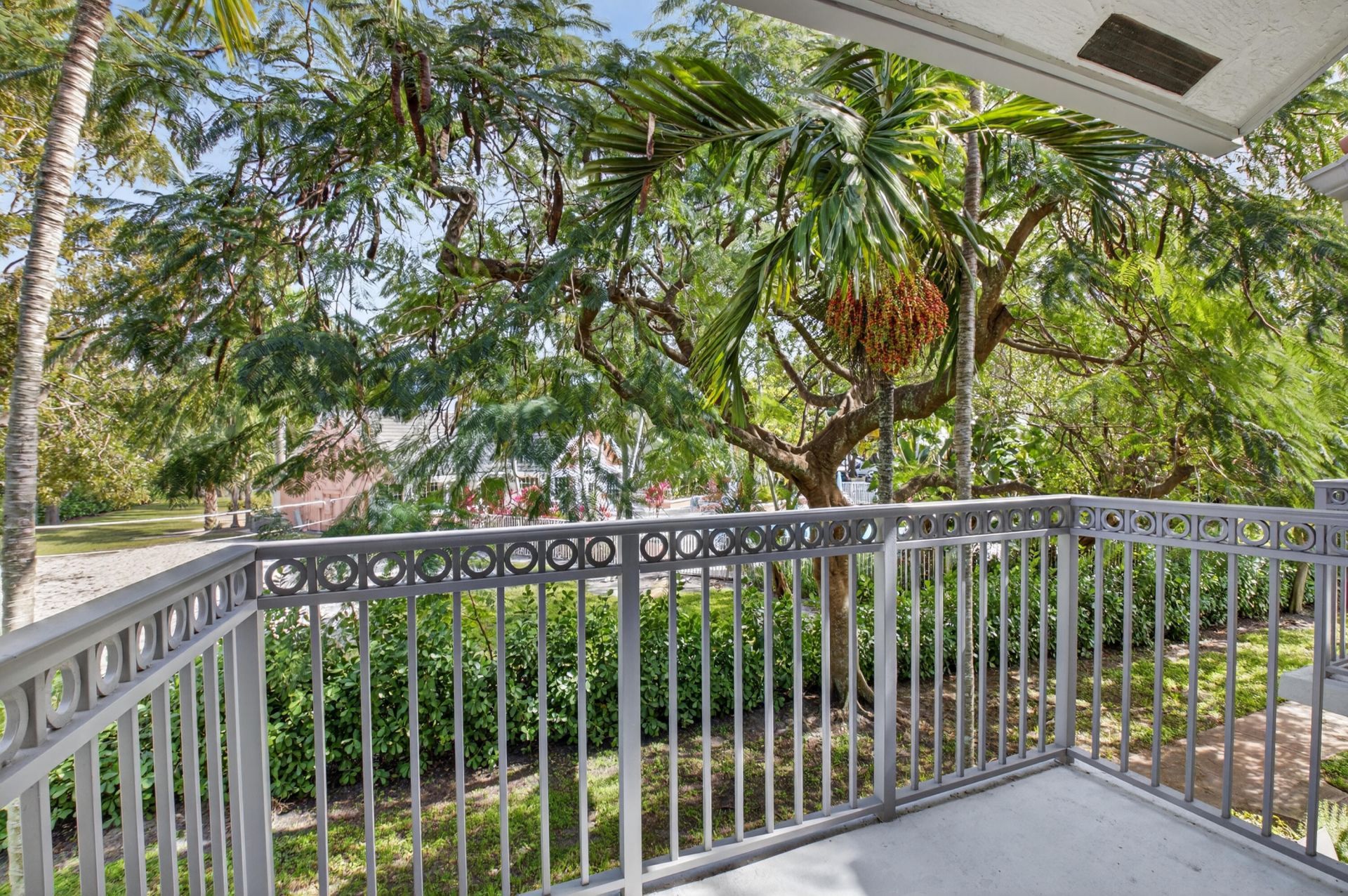 2022 Alta Meadows Lane, Unit 607, Delray Beach, FL 33444 Photo