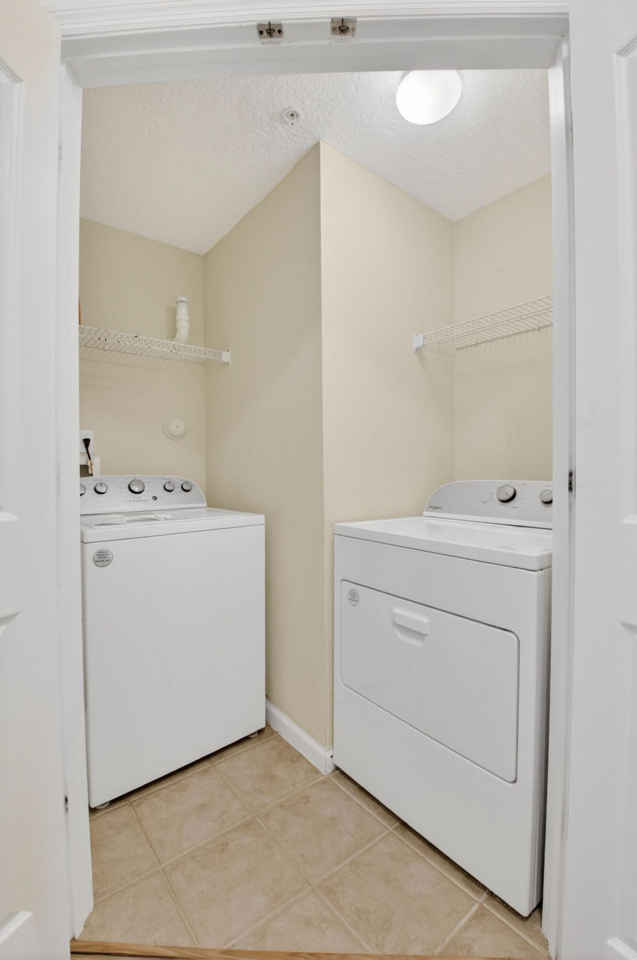 2022 Alta Meadows Lane, Unit 607, Delray Beach, FL 33444 Photo