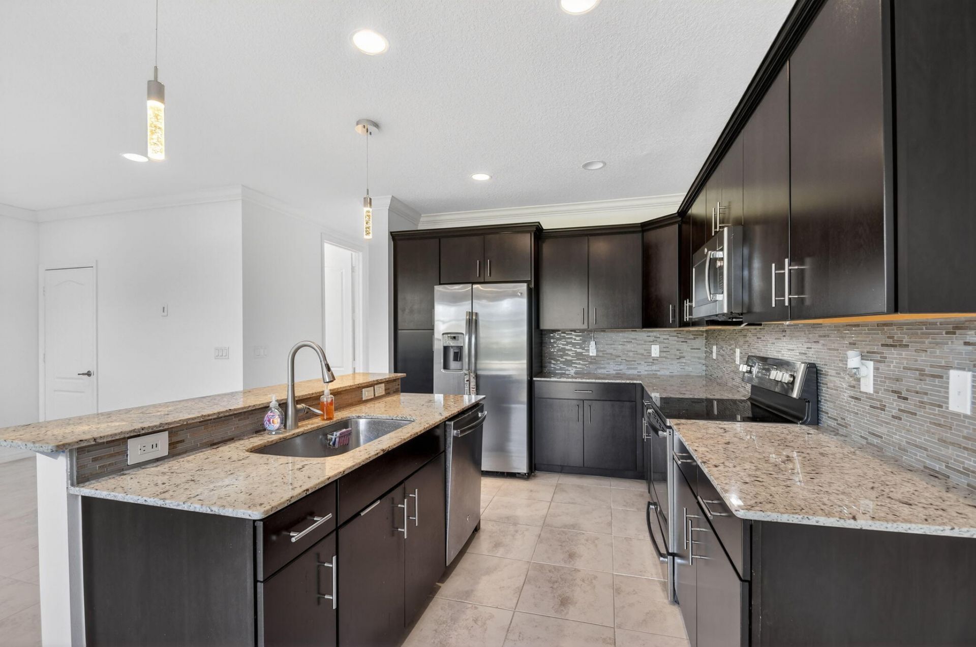 4545 Tara Cove Way, West Palm Beach, FL 33417 Photo