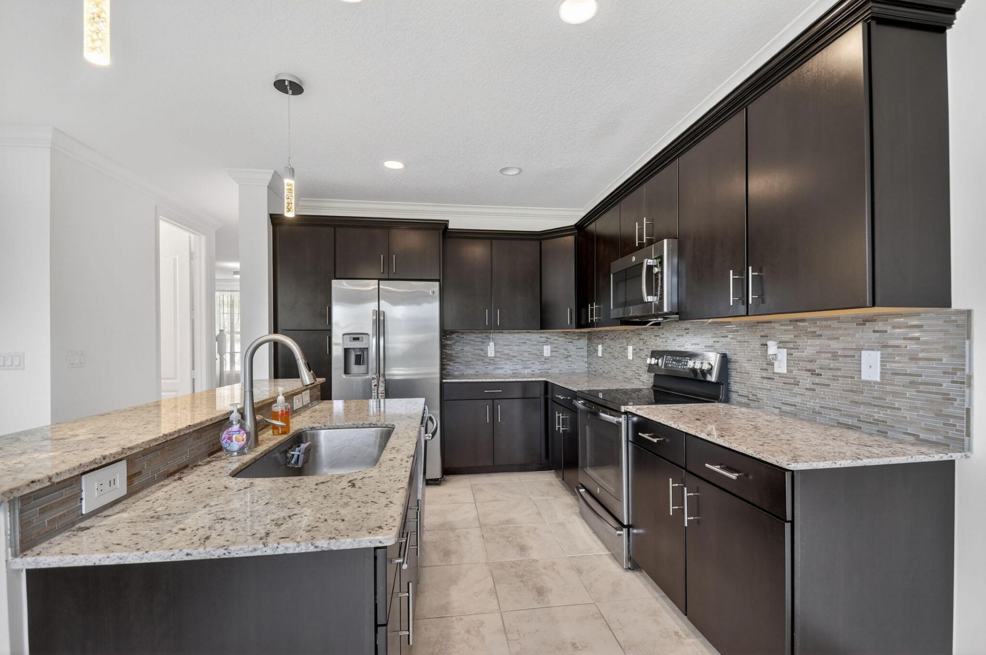 4545 Tara Cove Way, West Palm Beach, FL 33417 Photo