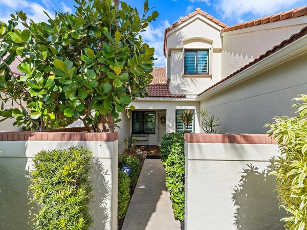 703 Sea Oats Drive, Unit C-4, Juno Beach, FL 33408