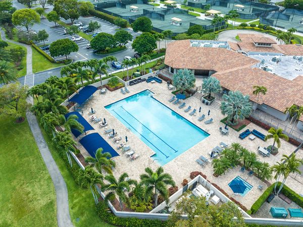 6626 Via Regina, Boca Raton, FL 33433