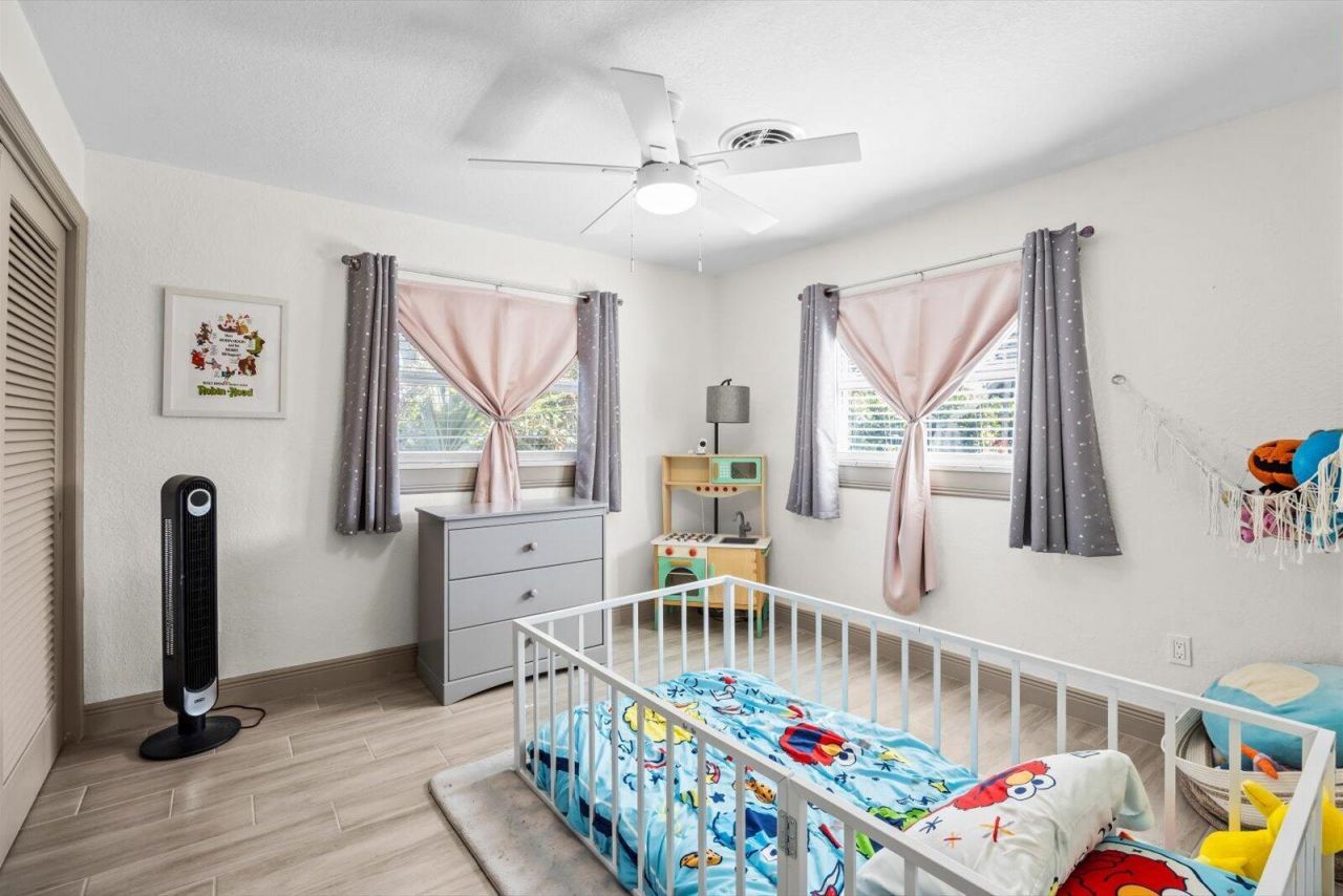 907 Antigua Avenue, Fort Pierce, FL 34982 Photo