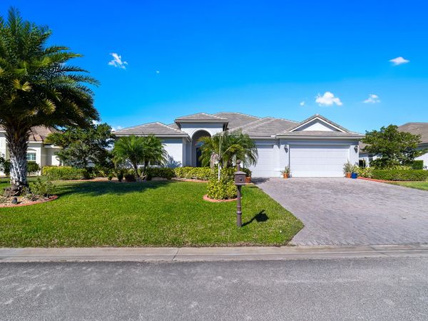 4777 Four Lakes Circle SW, Vero Beach, FL 32968