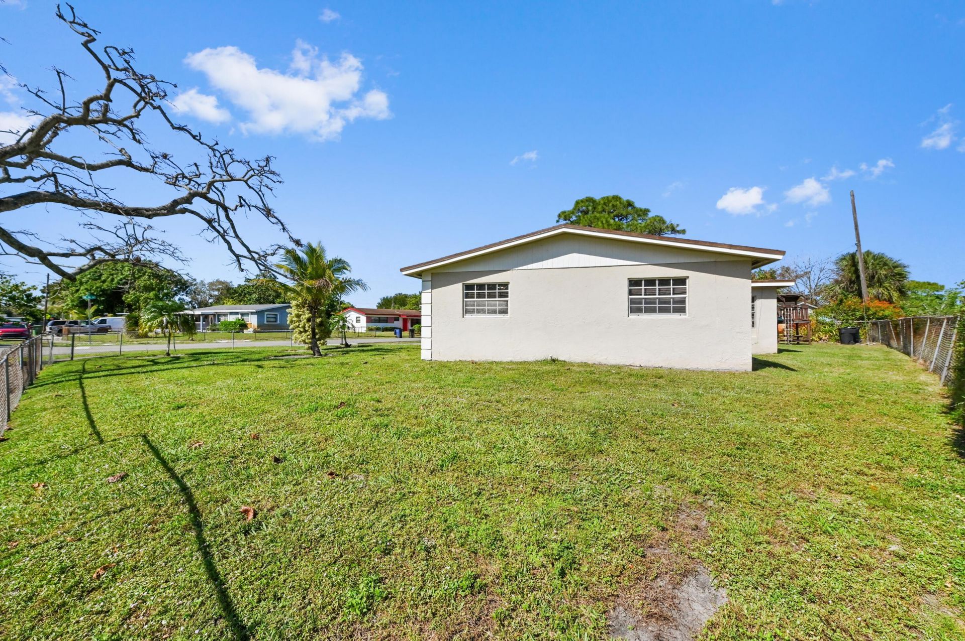 2991 SW 8th Street, Fort Lauderdale, FL 33312 Photo