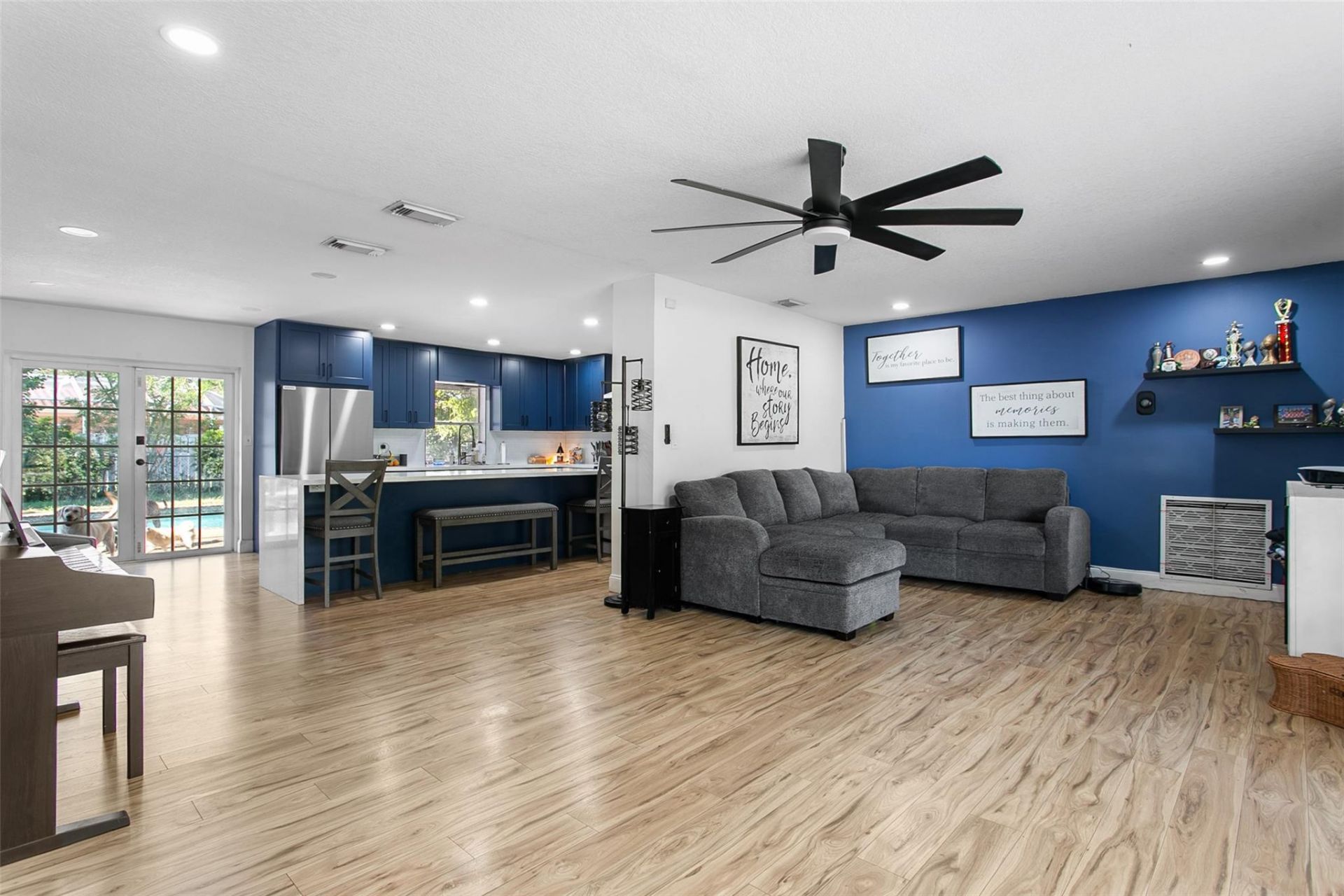 846 Ramblewood Drive, Coral Springs, FL 33071 Photo