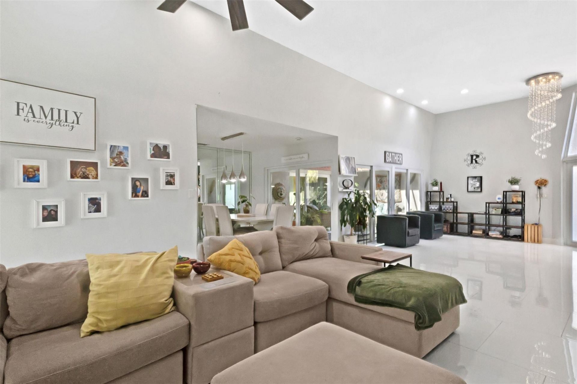 5702 Melaleuca Drive, Tamarac, FL 33319 Photo