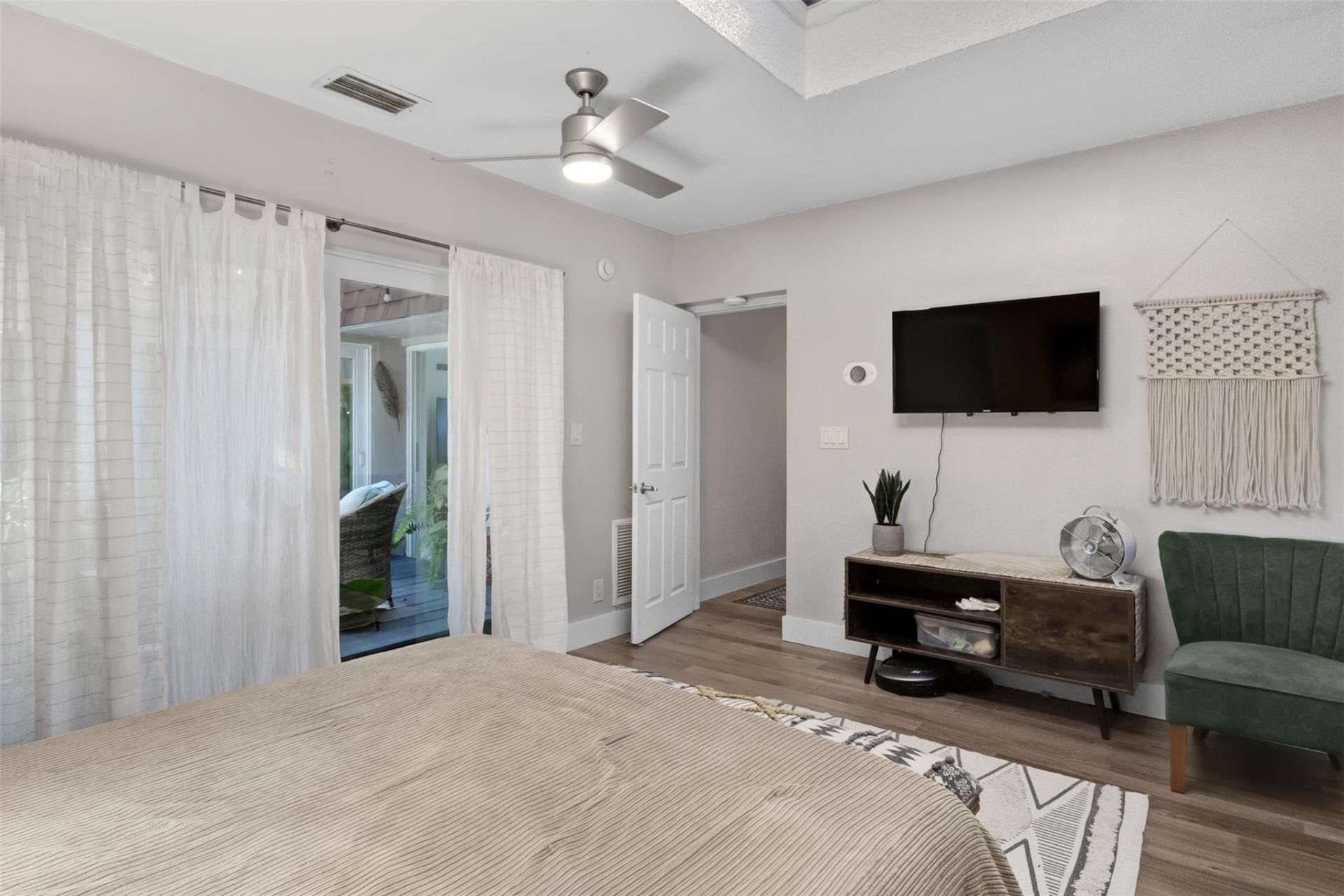 5702 Melaleuca Drive, Tamarac, FL 33319 Photo