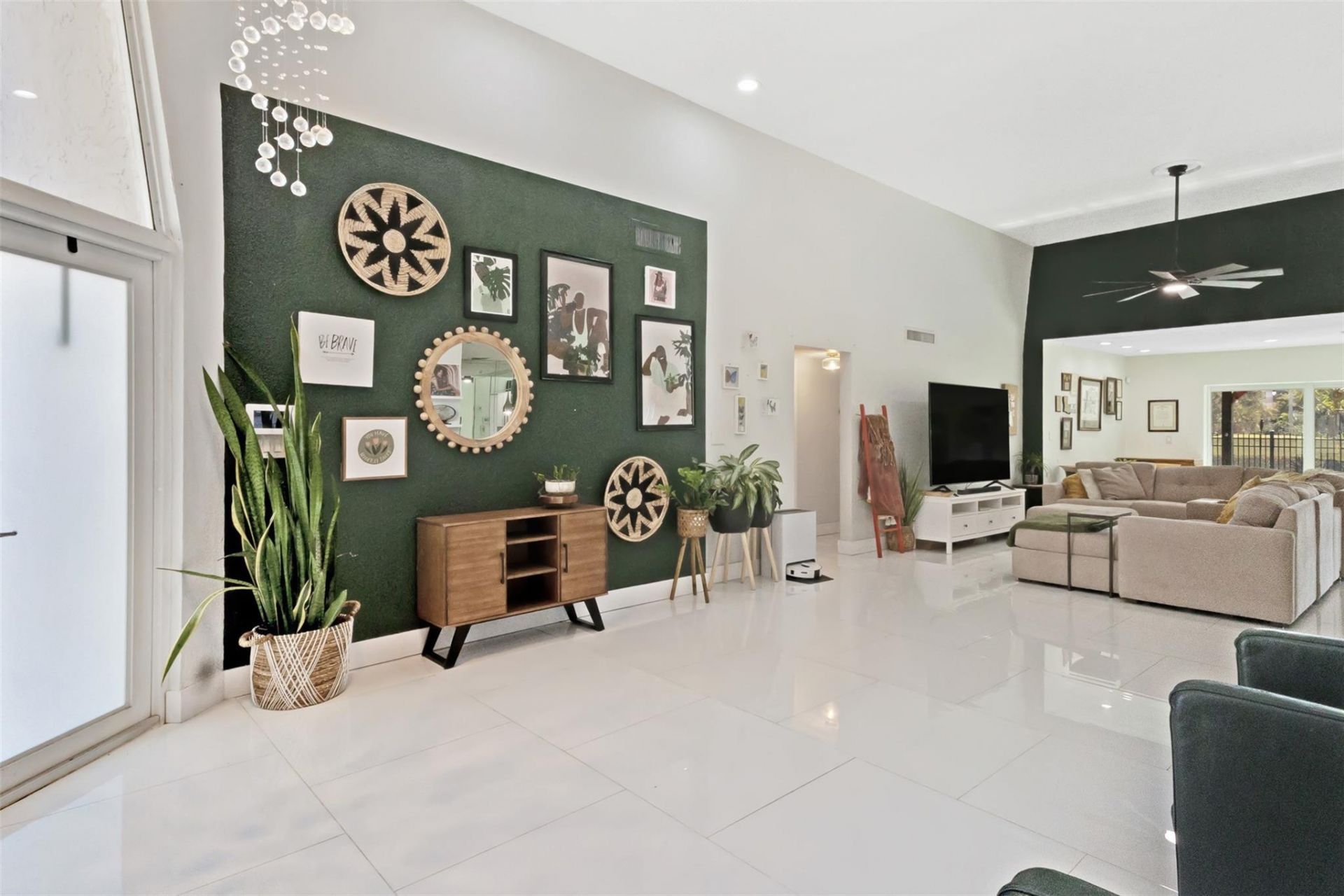 5702 Melaleuca Drive, Tamarac, FL 33319 Photo