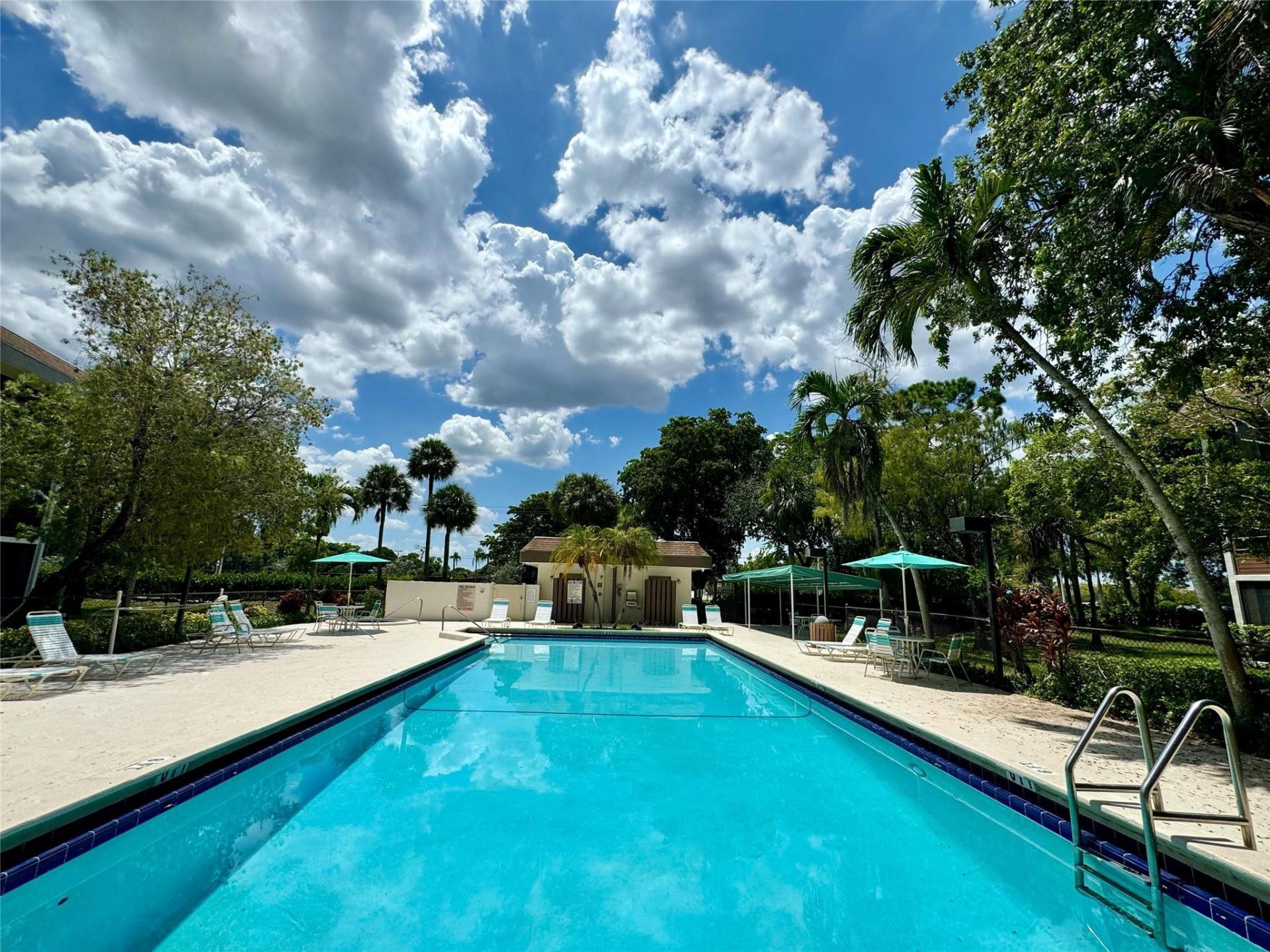 7653 NW 79 Avenue, Unit 110, Tamarac, FL 33321 Photo