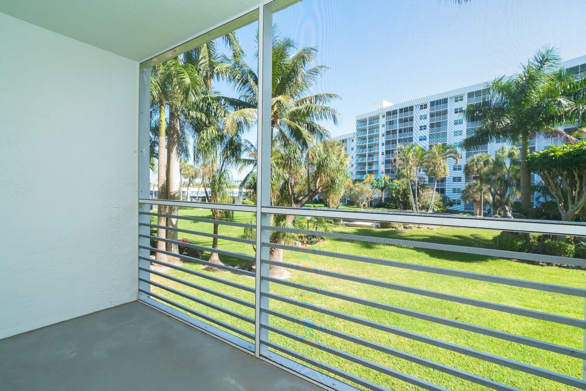 2731 NE 14th Street Causeway, Unit 208, Pompano Beach, FL 33062 Photo