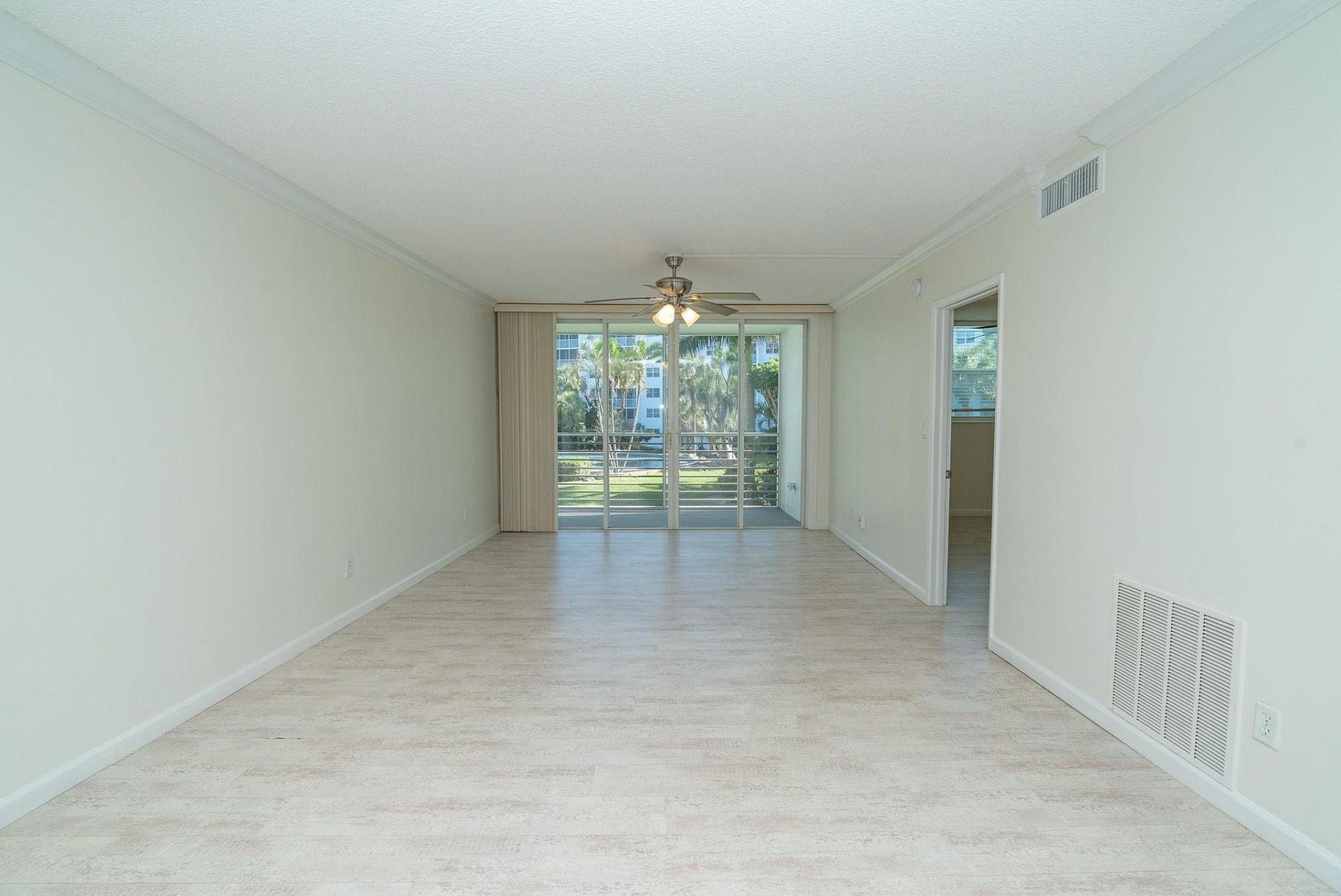 2731 NE 14th Street Causeway, Unit 208, Pompano Beach, FL 33062 Photo