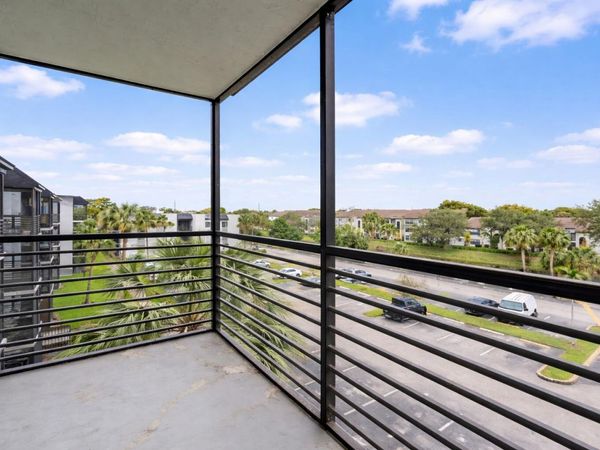 3720 N Pine Island Road, Unit 436, Sunrise, FL 33351