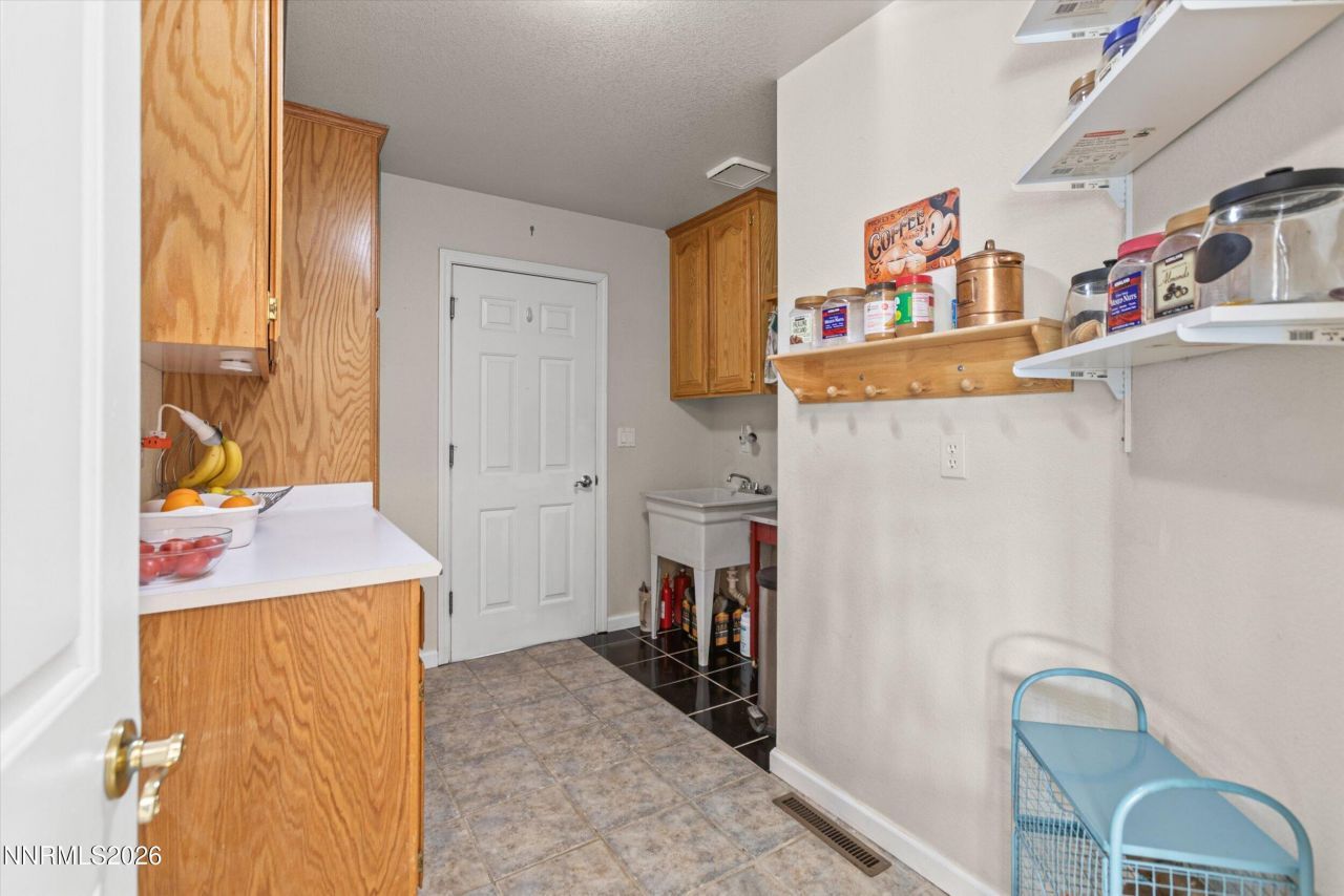 1326 Santa Cruz Drive, Minden, NV 89423 Photo