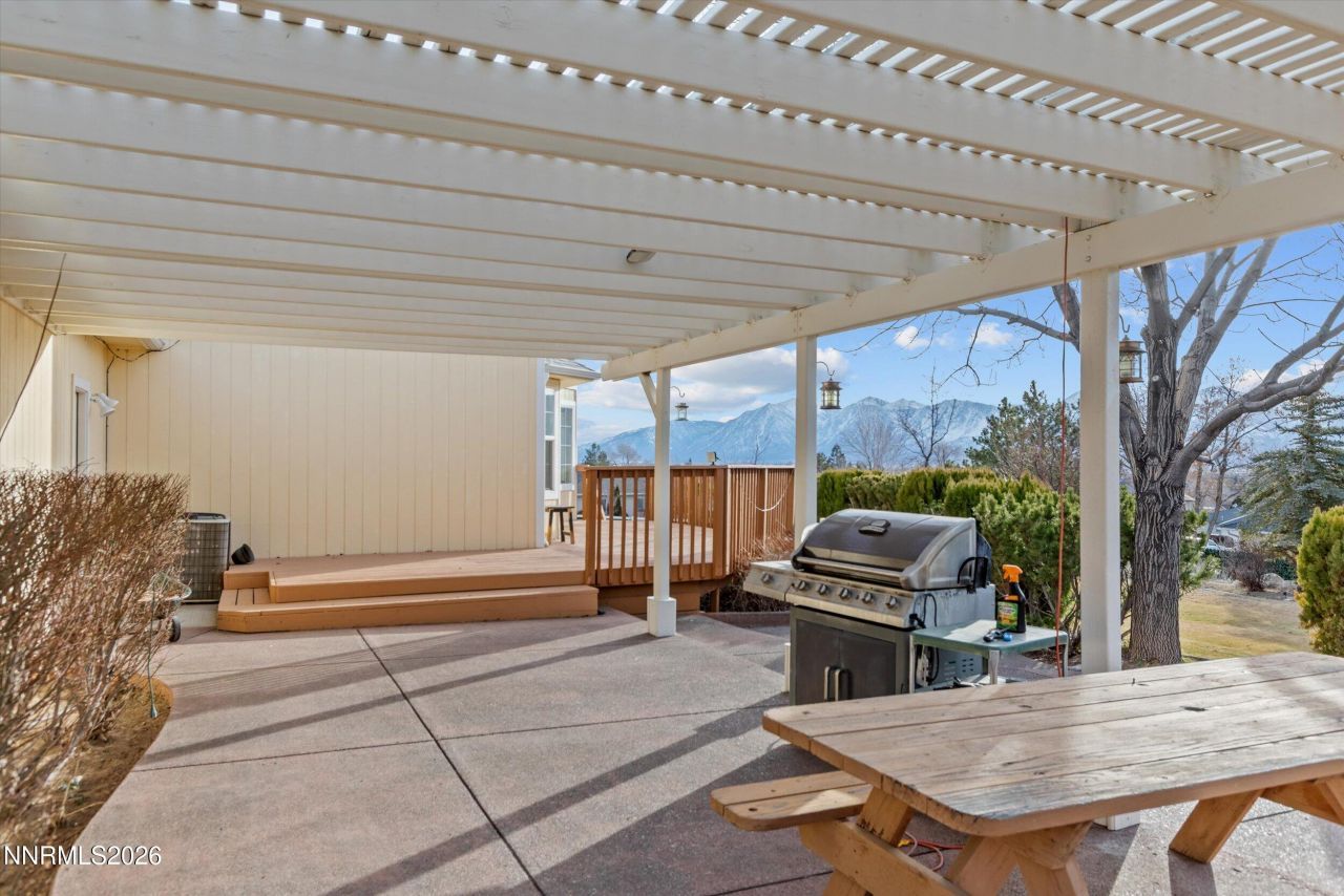 1326 Santa Cruz Drive, Minden, NV 89423 Photo