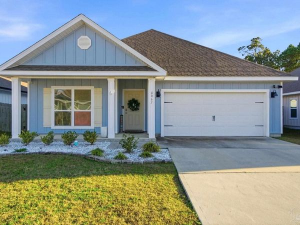 4067 Blaney Ln, Pace, FL 32571