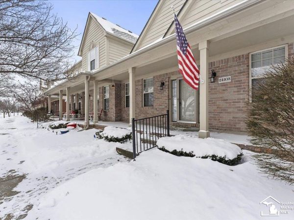24103 Romero Drive, Flat Rock, MI 48134