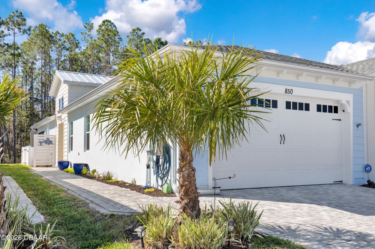 850 Margaritaville Avenue, Daytona Beach, FL 32124 Main Photo