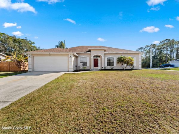 1005 Blau Court NW, Palm Bay, FL 32907