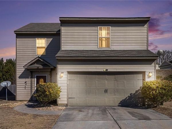 10 Bartlett Drive, Cartersville, GA 30120