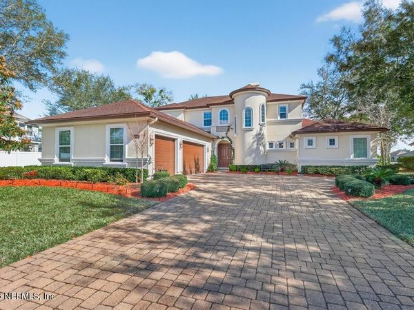 863 E DORCHESTER Drive, St. Johns, FL 32259