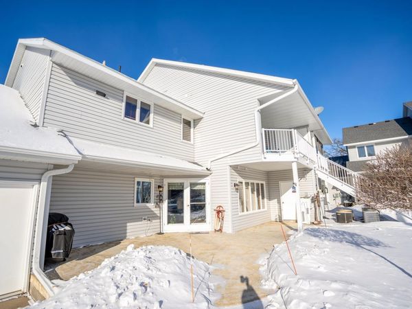 110 NE 1st Avenue NE, Unit 11, New London, MN 56273