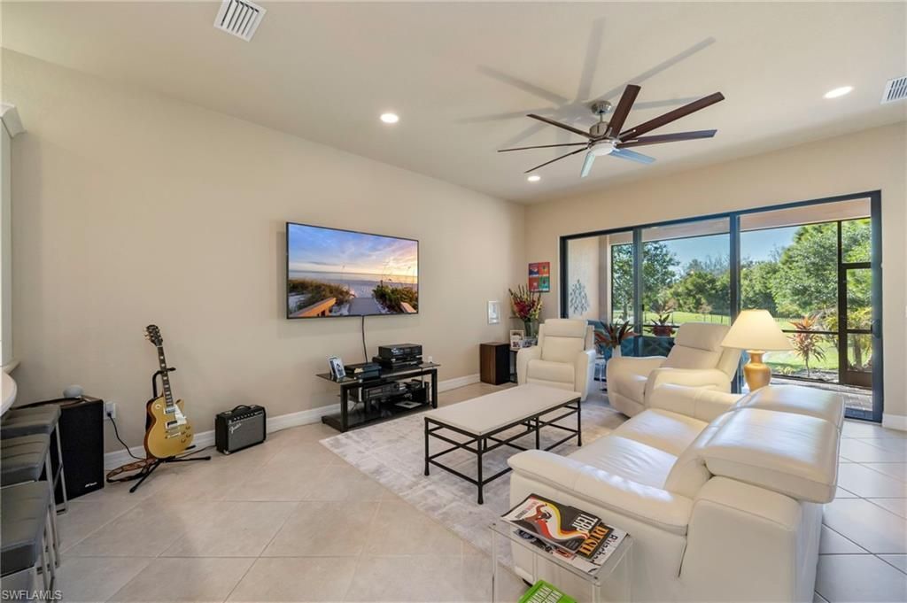 13315 Silktail Dr, Naples, FL 34109 Photo