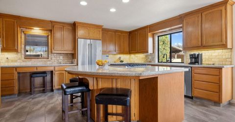 19909 E. Comstock Rd, Linden, CA 95236 Photo