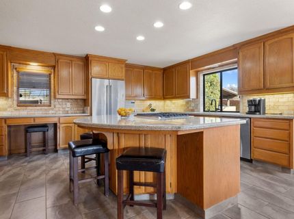 19909 E. Comstock Rd, Linden, CA 95236 Photo