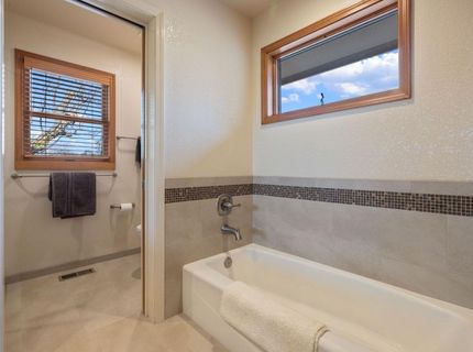 19909 E. Comstock Rd, Linden, CA 95236 Photo