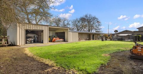 19909 E. Comstock Rd, Linden, CA 95236 Photo