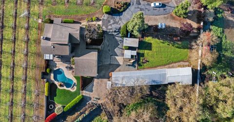 19909 E. Comstock Rd, Linden, CA 95236 Photo