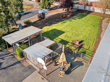 19909 E. Comstock Rd, Linden, CA 95236 Photo